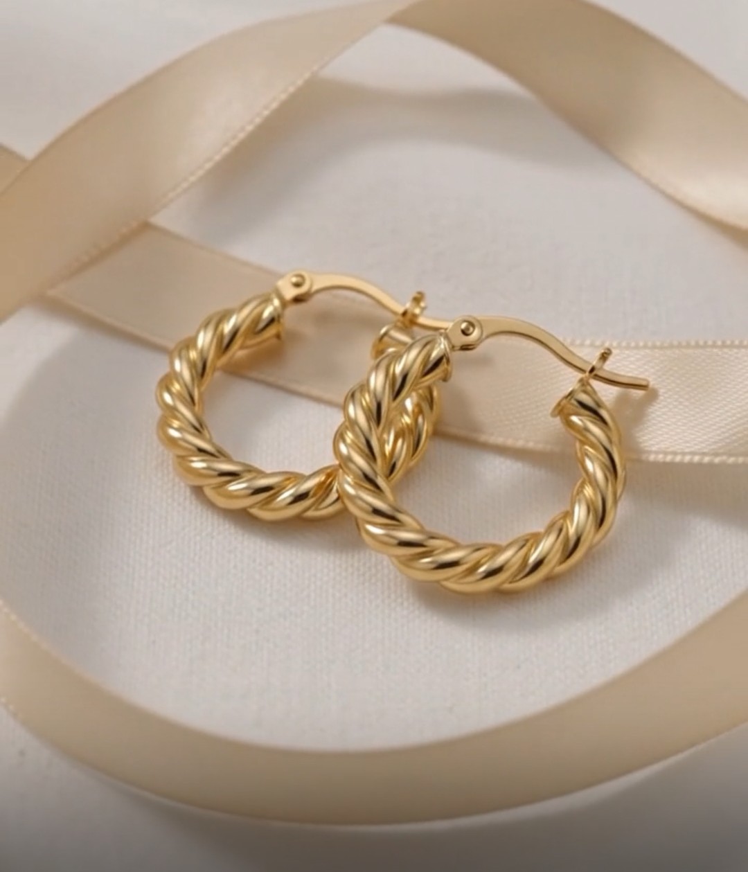 Riya Twisted Hoops